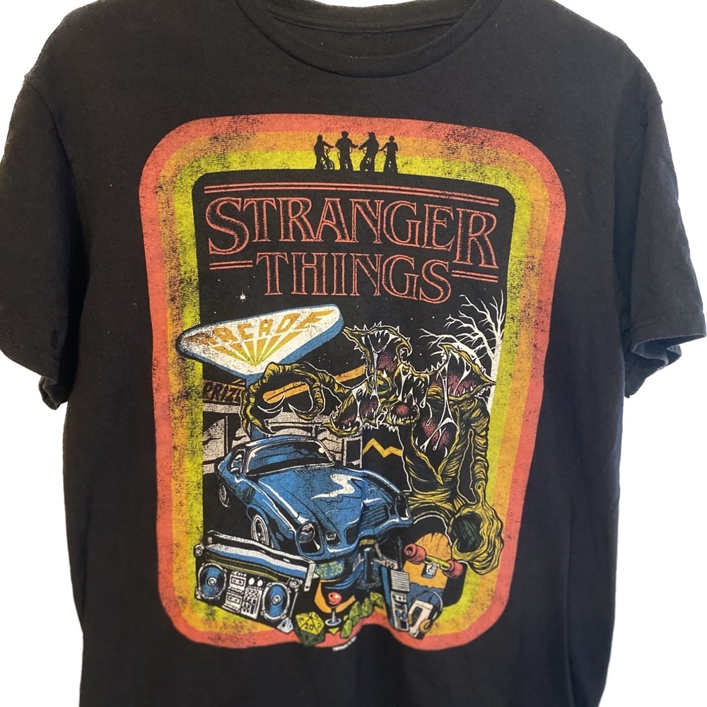 Stranger Things T-shirt Men Size Large Netflix